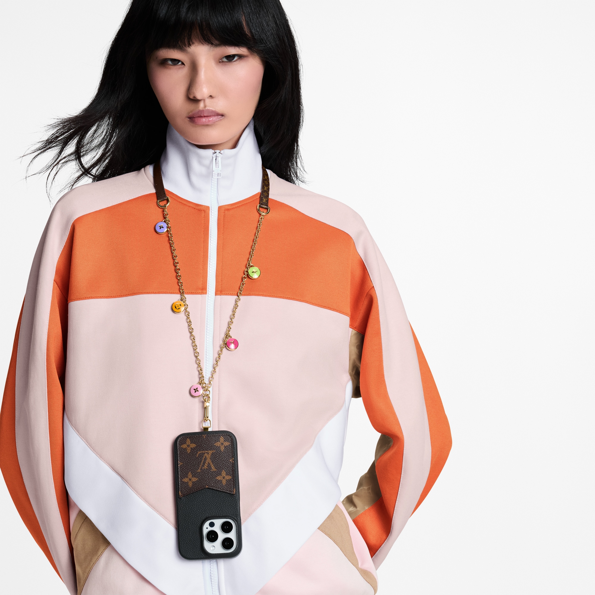 VUITTON エピケース Tech Accessories Collection for Women | LOUIS VUITTON